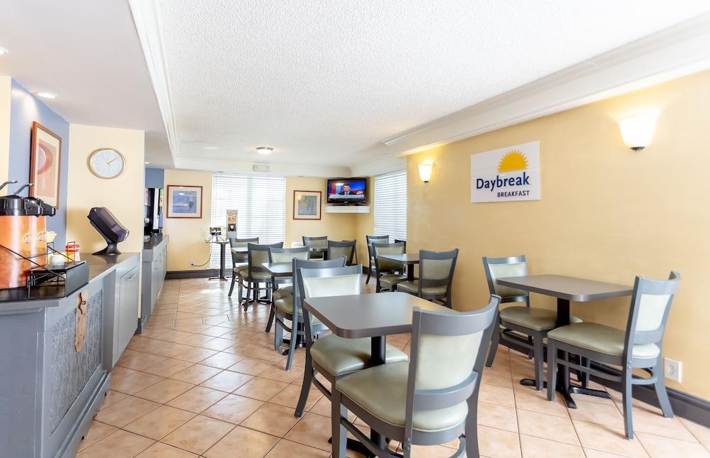 Days Inn By Wyndham Jacksonville Baymeadows Екстериор снимка